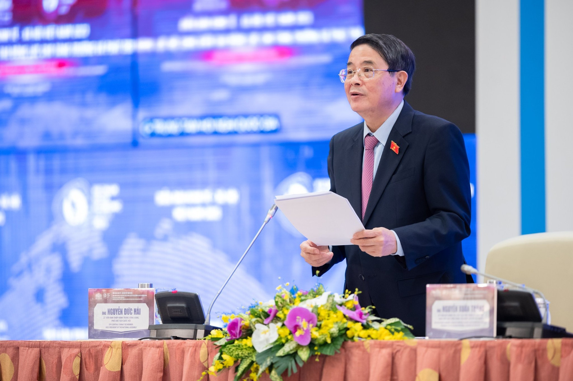 Phó Chủ tịch Quốc hội Nguyễn Đức Hải phát biểu tại Diễn đàn Kinh tế, xã hội Việt Nam 2023.