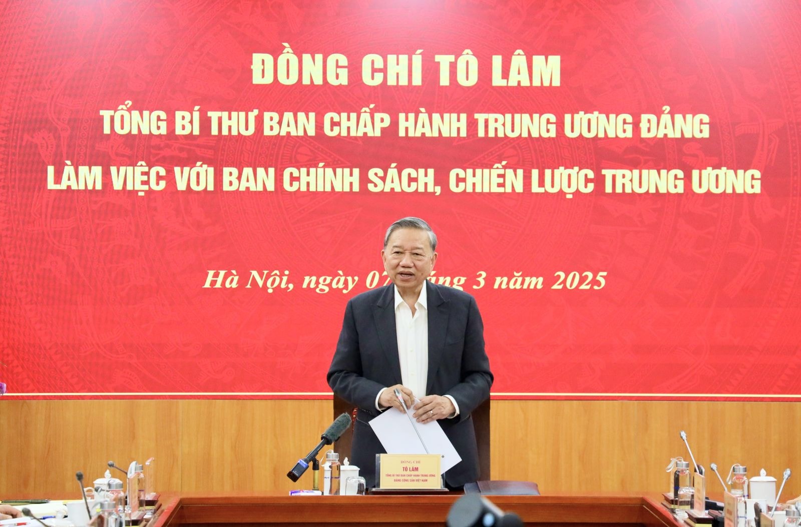 Phát triển kinh tế tư nhân - chìa khóa để tăng trưởng 2 con số- Ảnh 1.