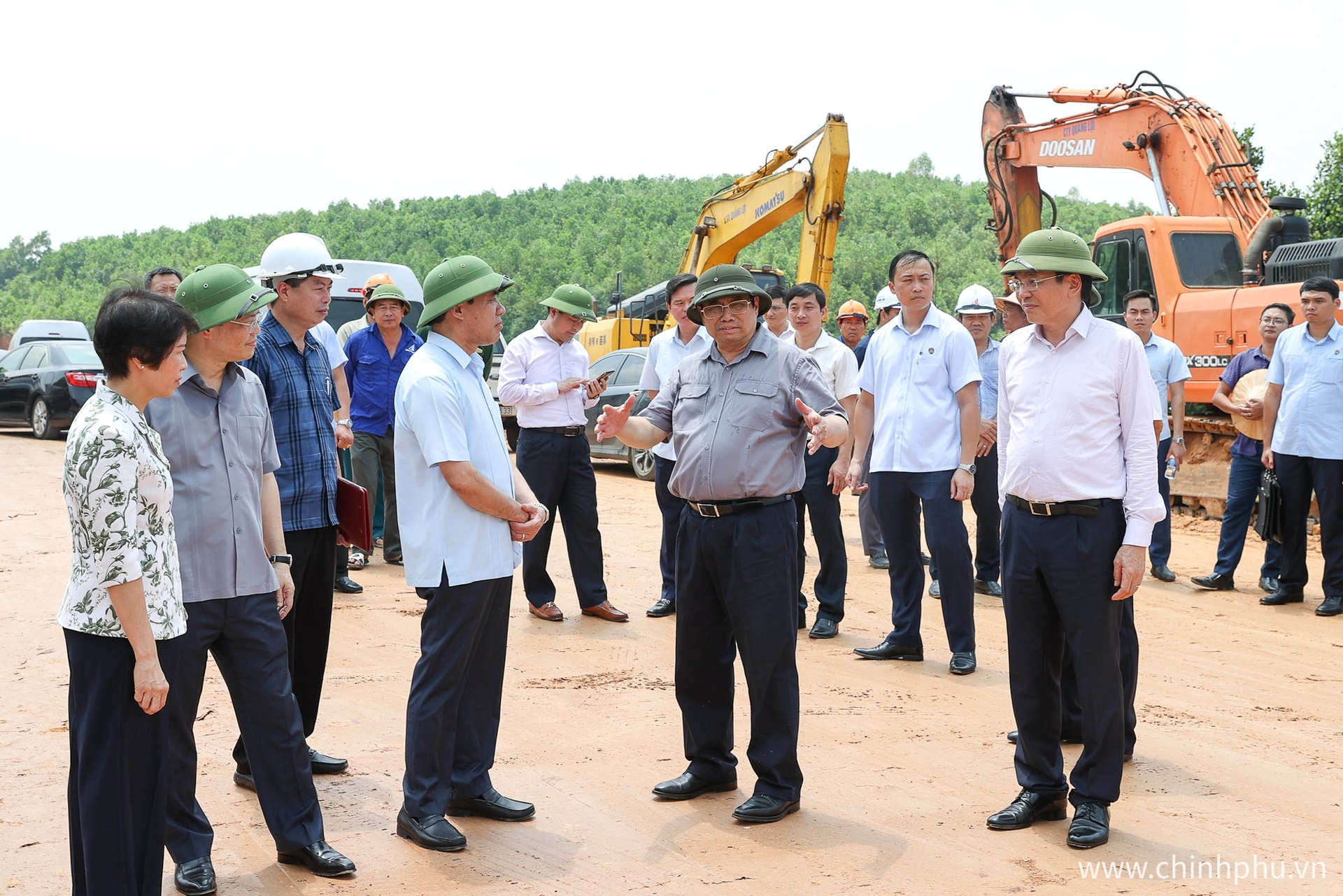 Những nút thắt cần tháo gỡ trong đầu tư công- Ảnh 1.