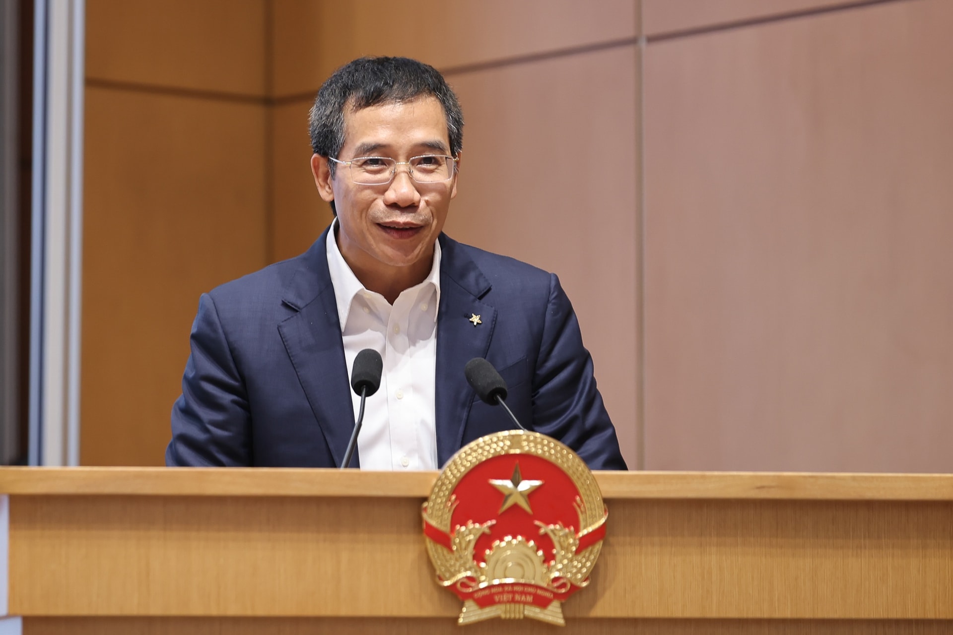 Ông Lưu Trung Thái, Chủ tịch Hội đồng quản trị Ngân hàng Thương mại cổ phần Quân đội (MB) phát biểu tại Hội nghị - Ảnh VGP/Nhật Bắc