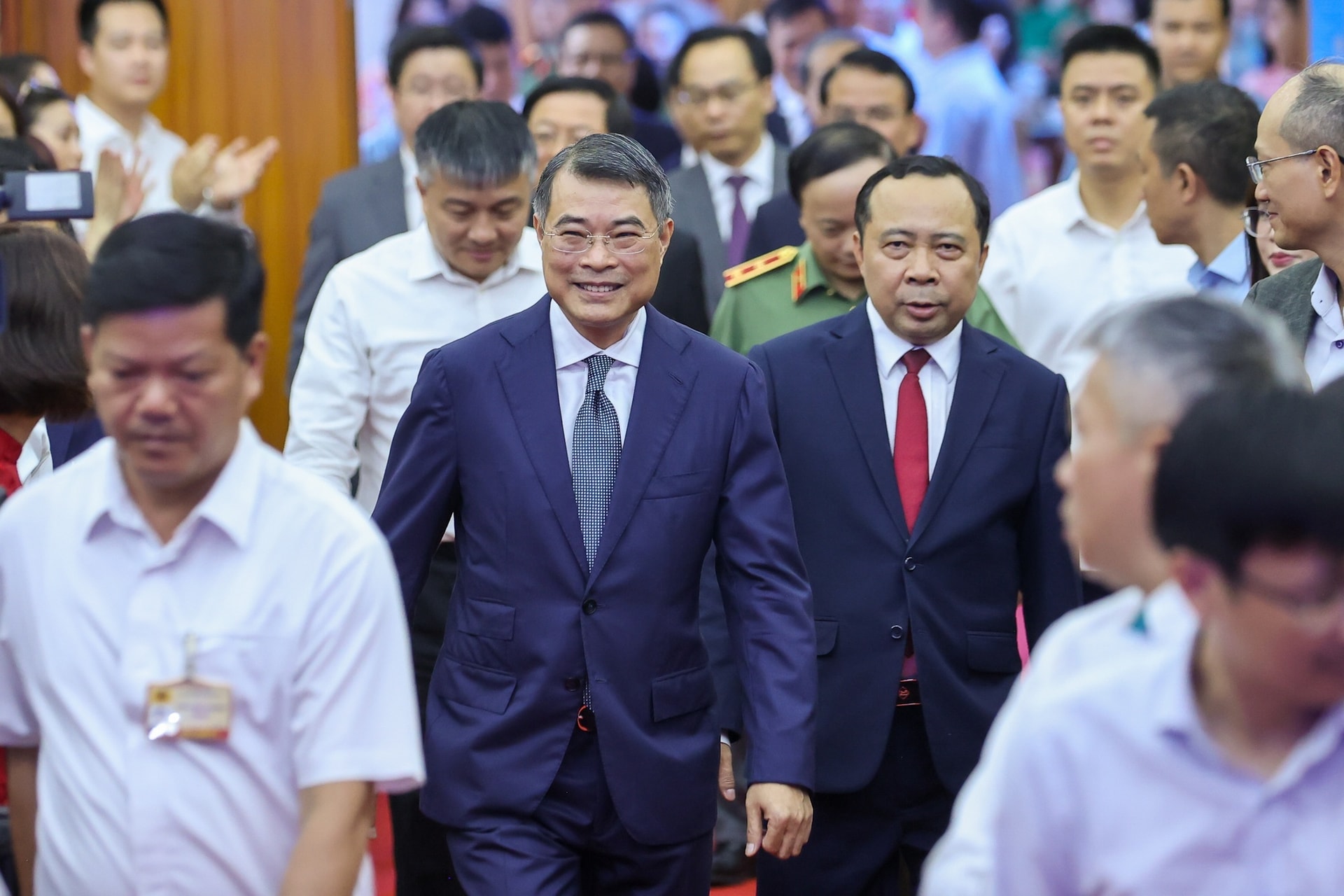 Thủ tướng Lê Minh Hưng đến dự Lễ chào mừng Ngày Khoa học, Công nghệ và Đổi mới sáng tạo Việt Nam và Hội nghị triển khai công nghệ chiến lược - Ảnh: VGP/Nhật Bắc