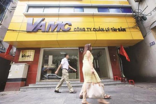 Gần 38.000 tỷ đồng nợ xấu rao trên “chợ” VAMC, câu chuyện thị trường mua bán nợ nên mở theo hướng nào?