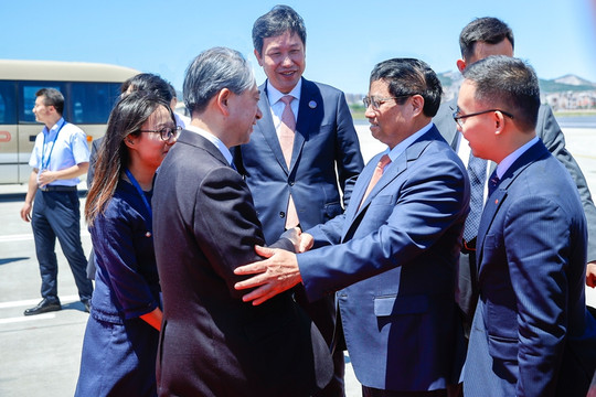 Thủ tướng Phạm Minh Chính dự WEF, bàn về hợp tác kinh tế biên giới