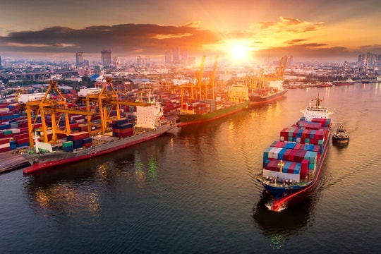 ADB dự báo tăng trưởng Việt Nam trong năm 2025 là 6,3%