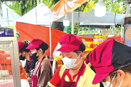 Thương hiệu F&B – cần niềm tin nhiều hơn ở cả hai phía