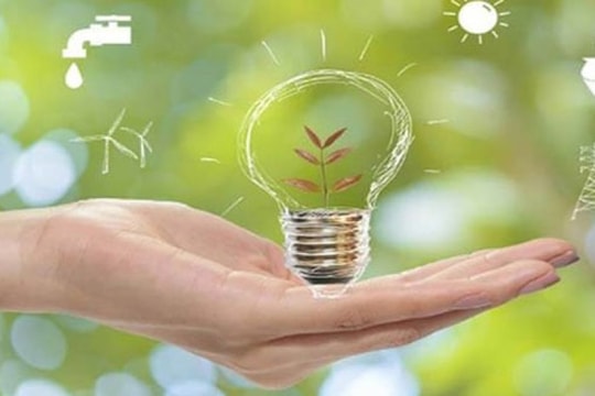 Tiết kiệm và thúc đẩy chuyển dịch năng lượng, phát triển giao thông điện