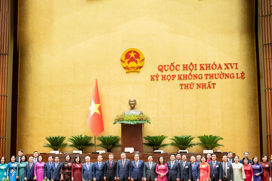 Quốc hội kiến tạo phát triển - thể chế hóa nghị quyết của Đảng và hành động thực tiễn