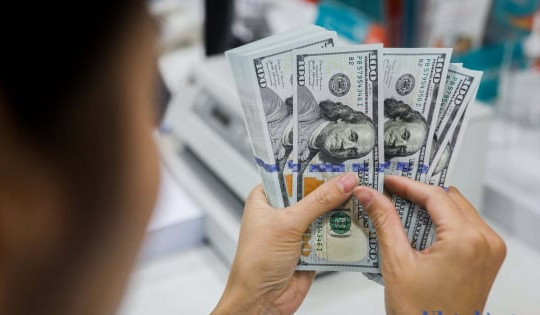 Sự cứng rắn của Fed và 'bài toán' tỷ giá, lạm phát, lãi suất VND
