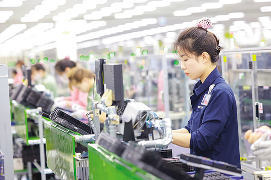 Thu hút FDI trong kỷ nguyên đầu tư bất định: Bối cảnh mới và lựa chọn của Việt Nam