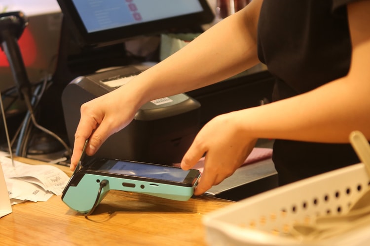 Ngân hàng số hóa sản phẩm tín dụng tiêu dùng