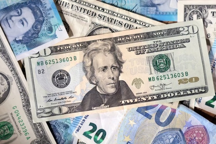 [Infographic] Tỷ giá tính chéo để xác định trị giá tính thuế từ 2-8/4