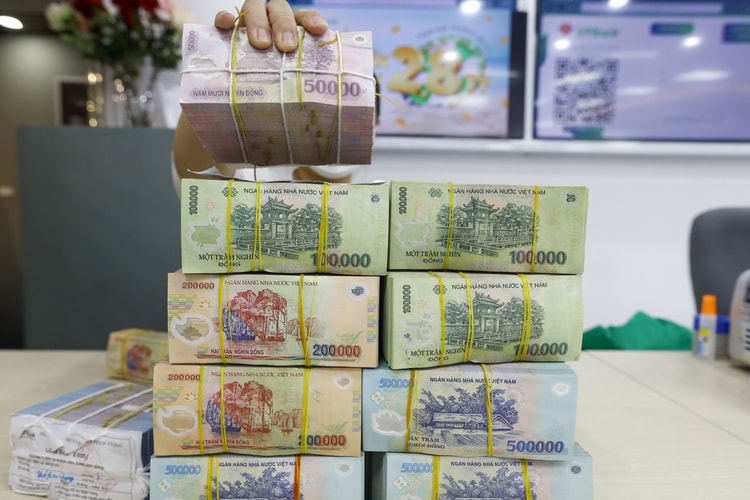 Nới trần vốn ngắn hạn cho vay dài hạn: Thêm lực đẩy vốn cho nền kinh tế