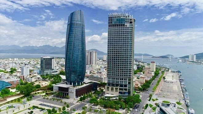 Tác động của chuyển đổi số ngân hàng đến năng lực cạnh tranh của các Trung tâm tài chính quốc tế: Phân tích vĩ mô và hàm ý cho Việt Nam