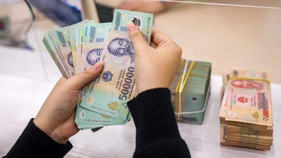 Ngân hàng Nhà nước yêu cầu giảm tối thiểu 1% lãi vay cho các động lực tăng trưởng